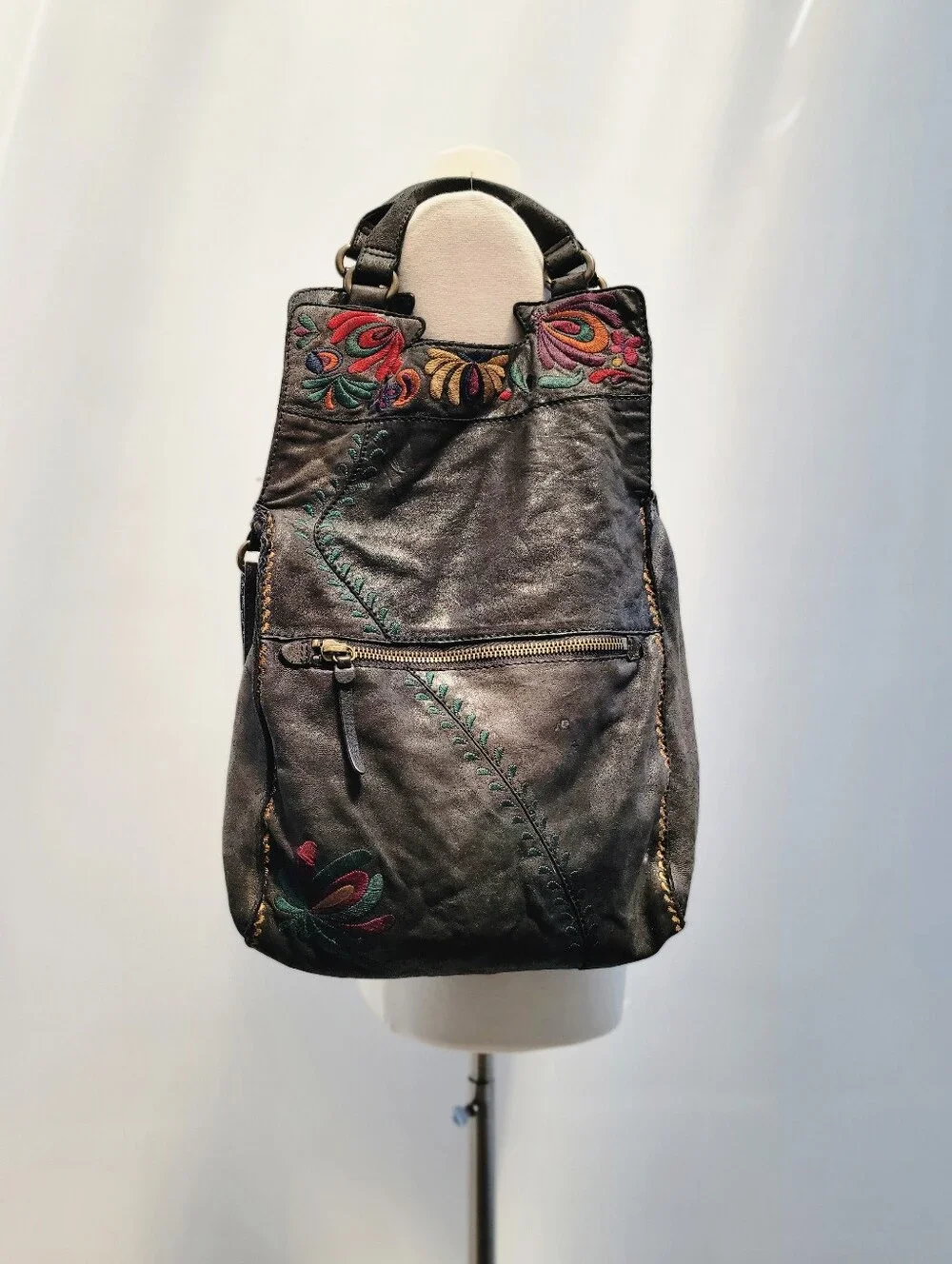 Lucky Brand Abbey Road Vintage Black Leather Hobo Bag Boho Embroidered Festival